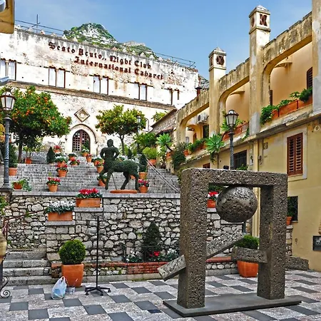 La Casa Di Stefe Giardini Naxos